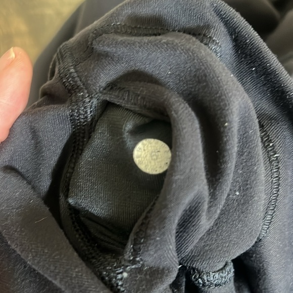 Lululemon align leggings in black size 6 - Picture 4 of 9